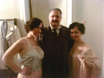 Sara, Bob & Amy on the Set of Boardwalk Empire 2010