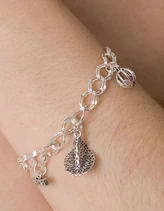 Charm-BraceletMED