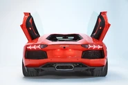 Lamborghini-aventador-lp700-4---13