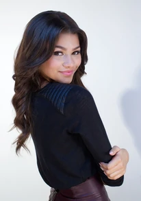 Zendaya-coleman-photopose
