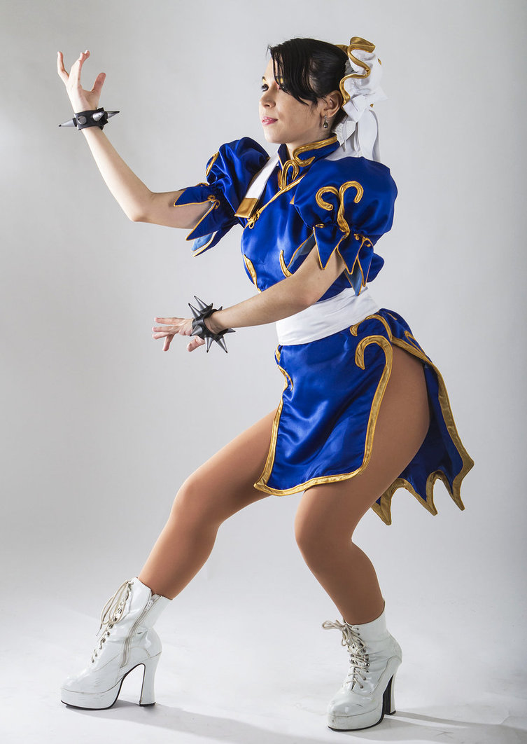 Chun_li_ready_by_argeneva-d5aduzq-1-.jpg