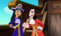 Beatrice Le Beak&Hook
