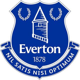 http://images2.wikia.nocookie.net/__cb20130526100010/the-football-database/images/thumb/3/3b/Everton_logo_wallpaper_001.jpg/320px-Everton_logo_wallpaper_001.jpg