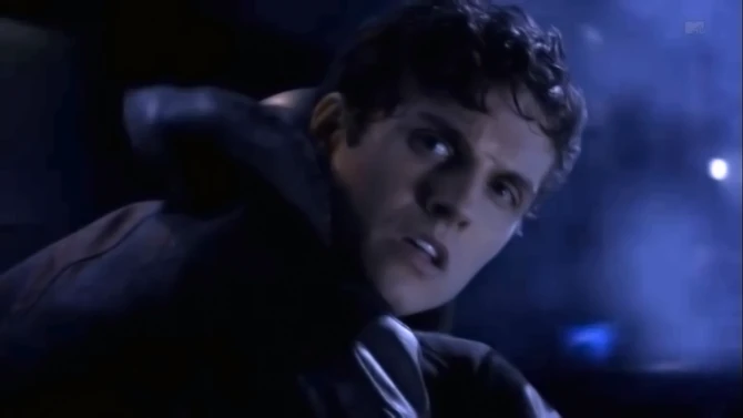 Teen Wolf Season 3 Episode 1 Tattoo Daniel Sharman Isaac Flees Alpha Twins