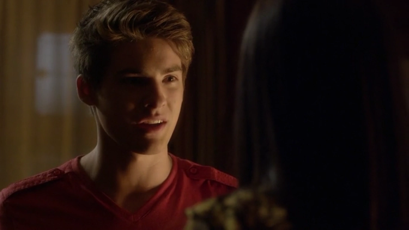 Mike Montgomery Pretty Little Liars Wiki