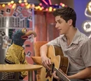 David Henrie