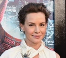 Embeth Davidtz