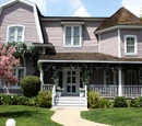 4351 Wisteria Lane