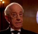 Alfred Pennyworth (Ian Abercrombie)