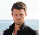Daniel Gillies