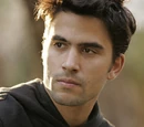 Diego Alcazar (Ignacio Serricchio)