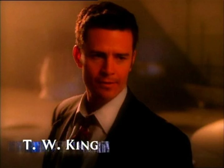 File:TWKing101.jpg