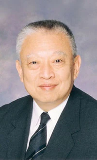 董建華