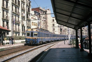 La larga serie de unidades de la serie 440 permitieron un fuerte credimiento de Cercanías a partir de 1974