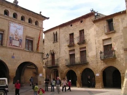 plaça de l'Ajuntament d'Horta de Sant Joan