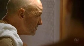 Locke erklärt Jack seinen Plan