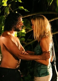 Shannon erzählt Sayid von ihrer Vision