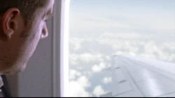 Jack im Flugzeug zurück nach L.A. („Gestrandet, Teil 1“)