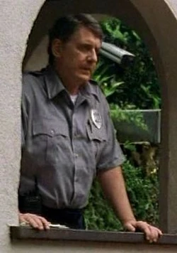 Eddie (guardia de seguridad)