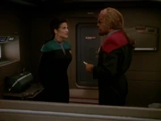 Worf zieht auf die Defiant
