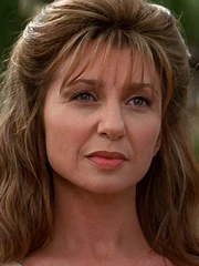 Donna Murphy als Anij