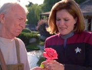 Captain Janeway triff auf den "angeblichen" Boothby.