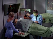 Ein Biobett auf der Enterprise im Jahr 2268.