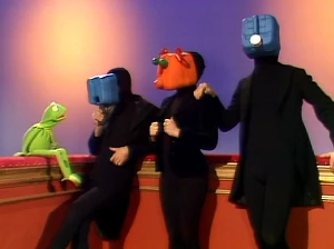 Mummenschanz and Kermit in the Talk Spot