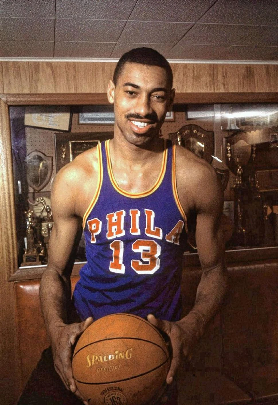 File:Wilt Chamberlain.jpg