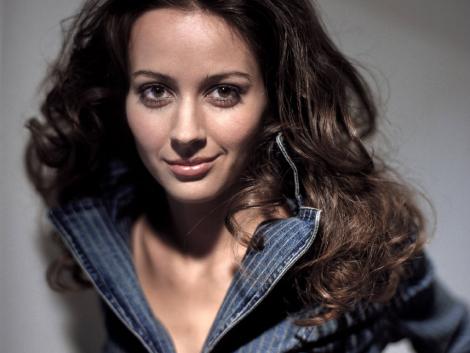 wallpaper actress. -amy-acker-wallpaper.jpg‎