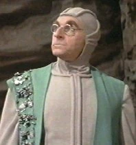 Jeff Corey as Caspay