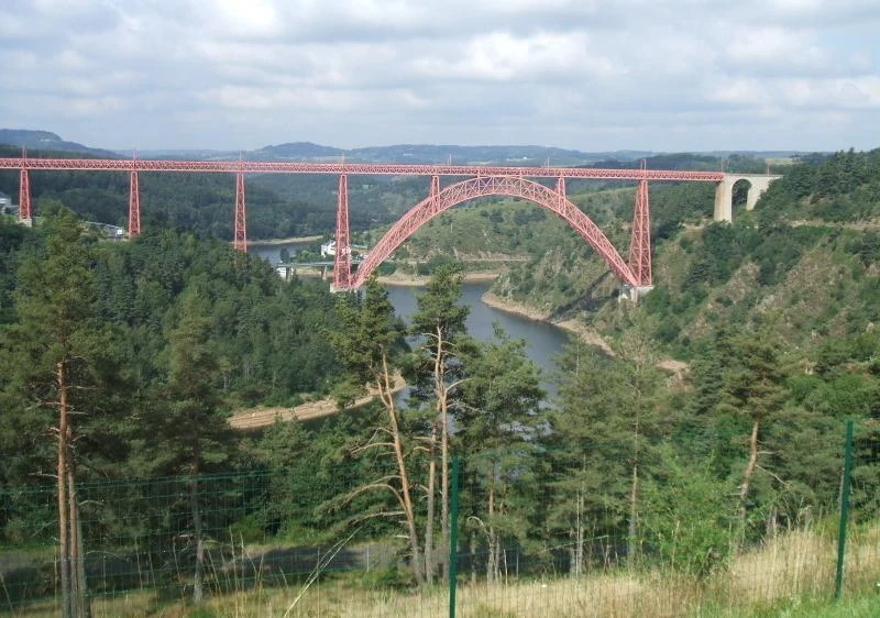 Image:Viaduc de Garabit.JPG