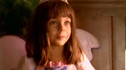 Lana Lang as a little girl played by Jade Unterman.