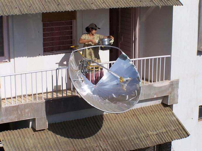 Image:Solar-cooker-designs-balcony-Aj1-P19.jpg