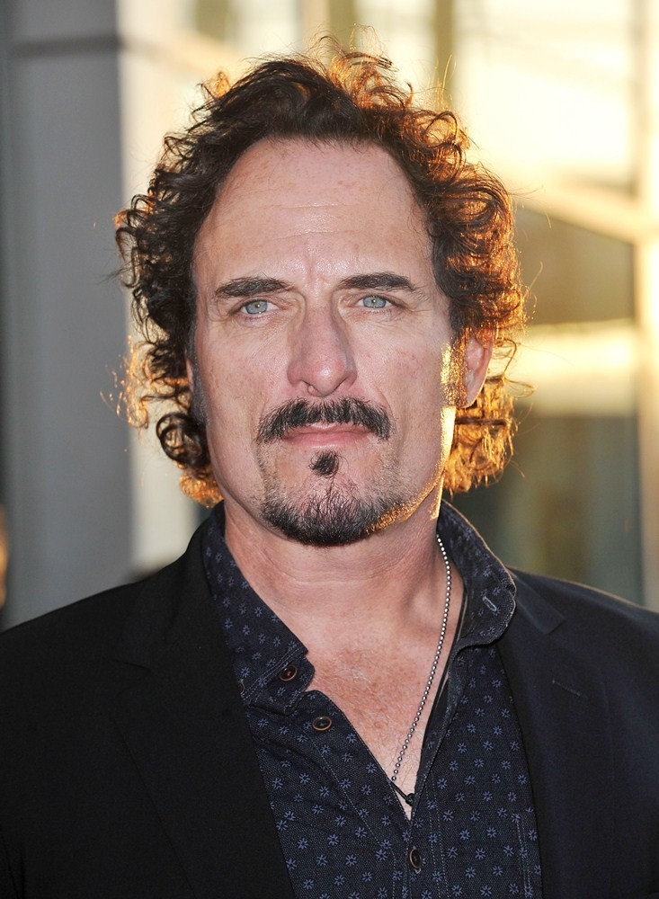 Kim-coates-premiere-sons-of-anarchy-season-4-01.jpg