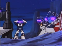 Soundwave superior. Lightweights inferior.