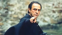 Istredd, un mago humano en la serie de TV The Hexer (interpretado por Bronisław Wrocławski)