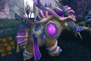 Un grand elekk violet, la monture des Draeneïs