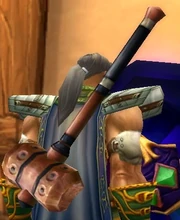 Troll female wielding the Solid Iron Maul