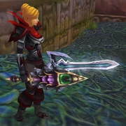 Human female wielding the Ancient Qiraji Ripper