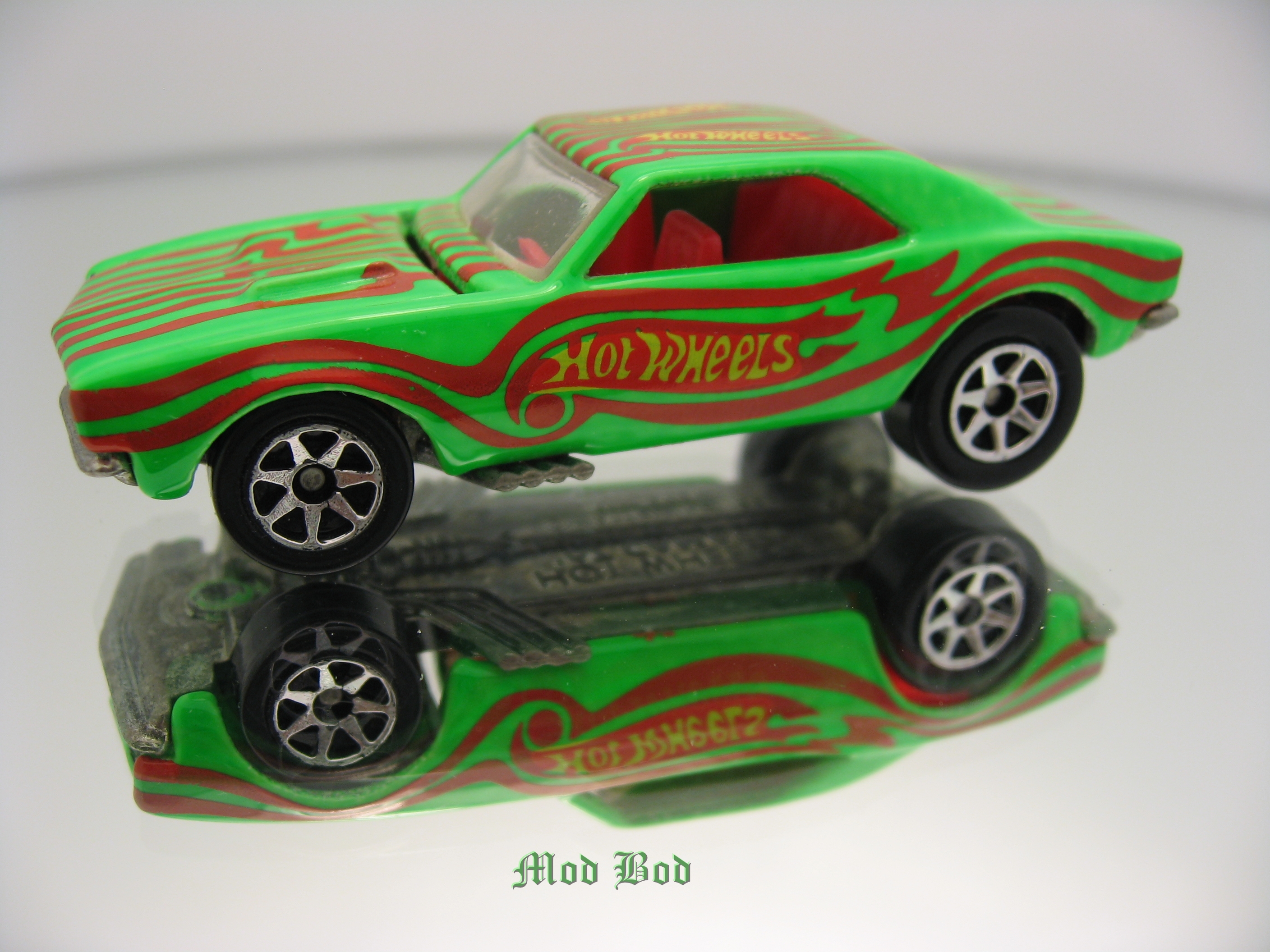 1996 Hot Wheels 399 Mod Bod Series 67 Camaro 7 Spoke