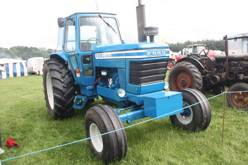 Ford 8600 tractor specifications #10
