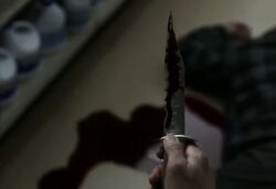 http://images2.wikia.nocookie.net/__cb20120628094553/supernatural/ru/images/thumb/b/bf/Knife.jpg/250px-Knife.jpg