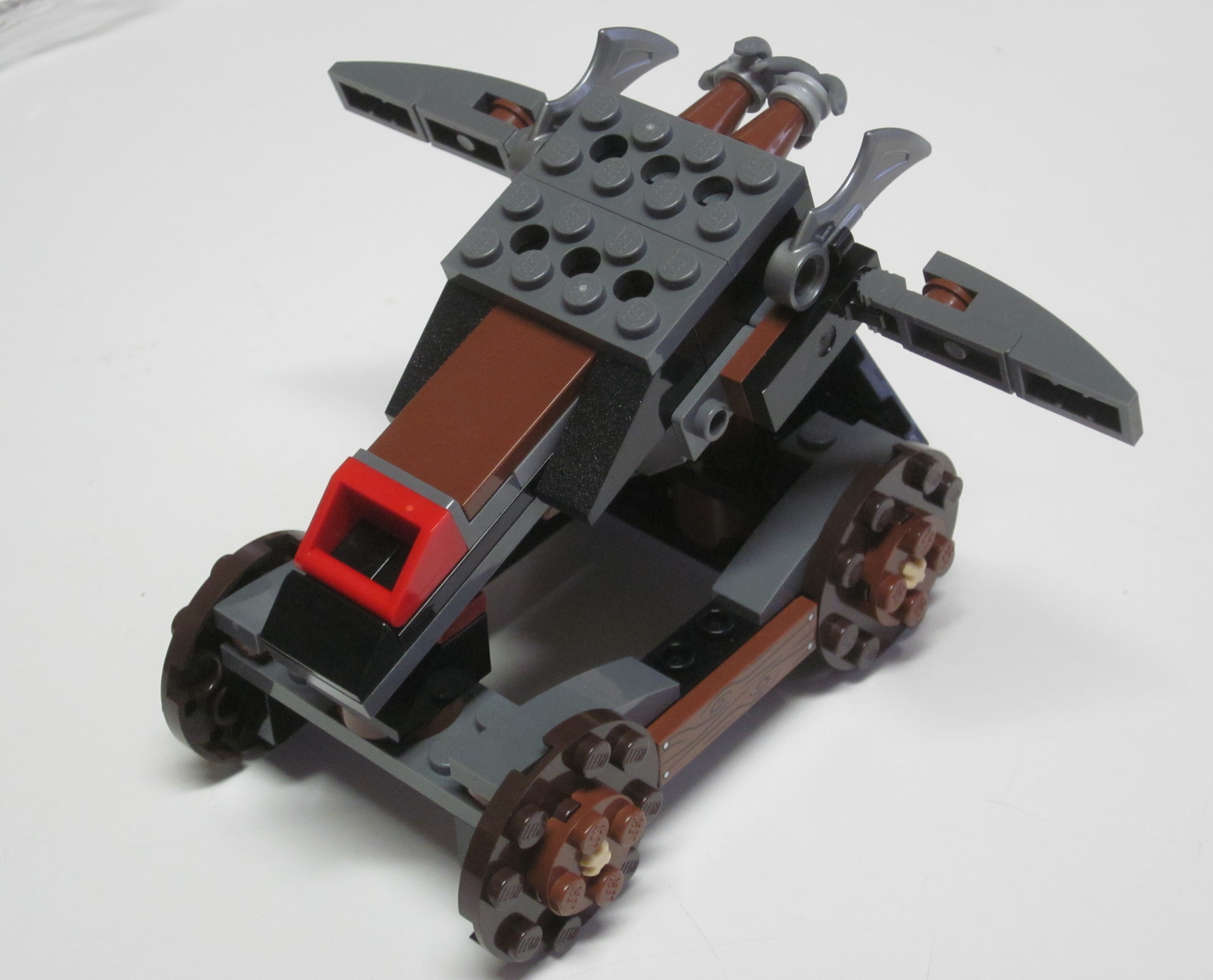 Review:9471 Uruk-hai Army/Jeyo - Brickipedia, the LEGO Wiki