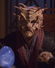 Tarquin's species - Humanoidal Reptiloid - Independent